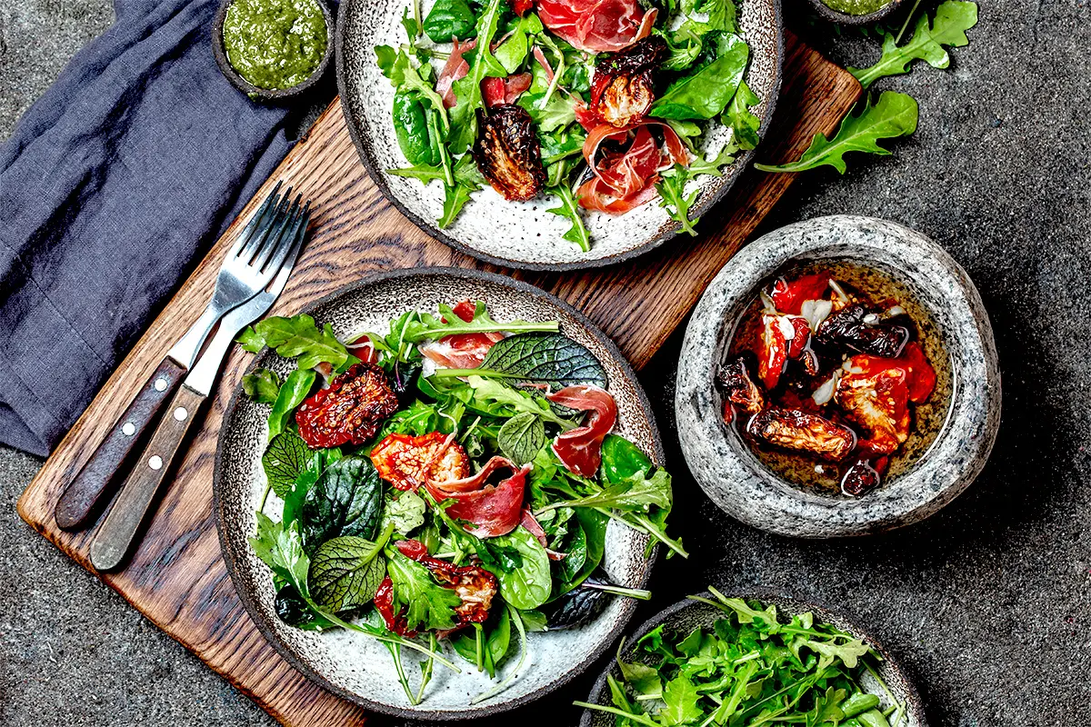 Insalata Di Mare Con Pate Di Pomodori Secchi Coppo Alimentari